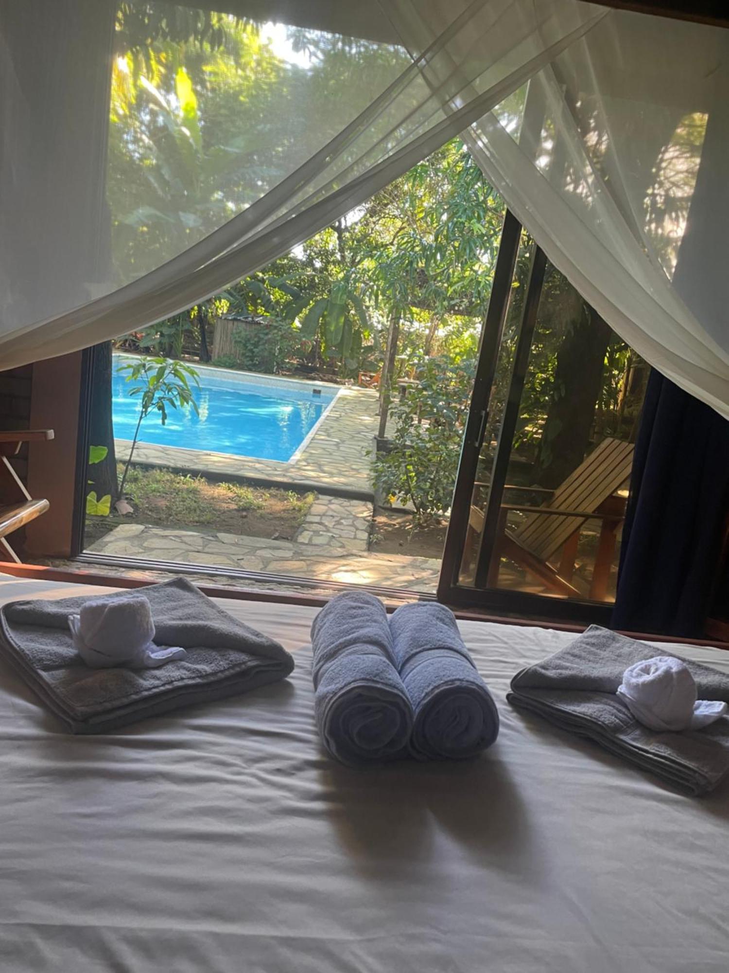 Hostal Casa Abierta León エクステリア 写真