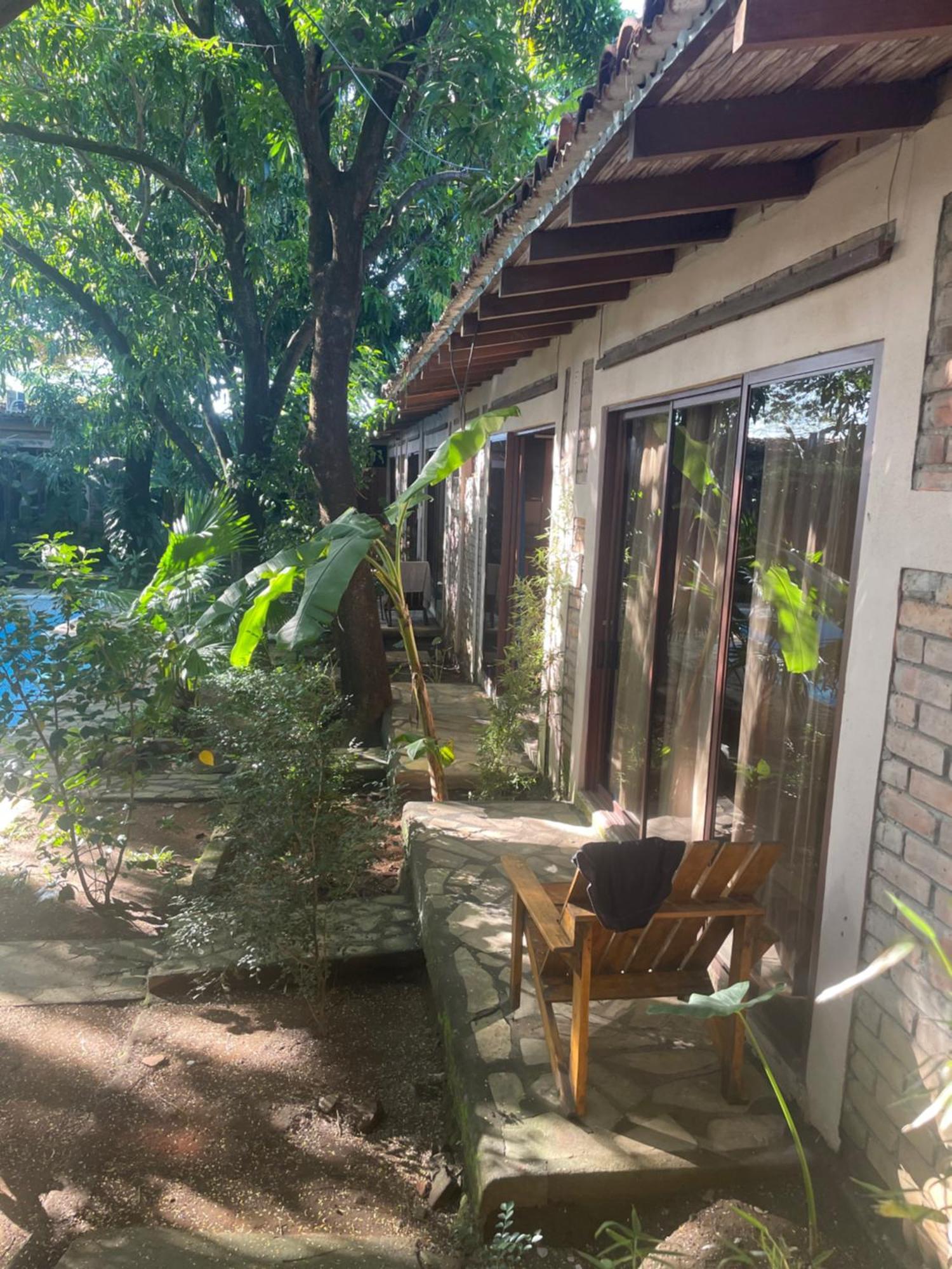 Hostal Casa Abierta León エクステリア 写真